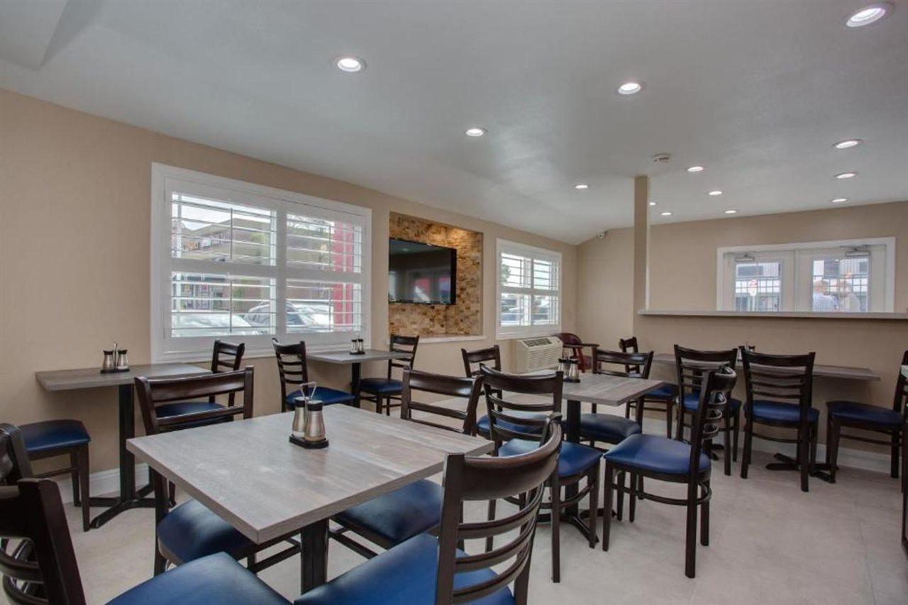 Quality Inn San Diego South - Chula Vista Bagian luar foto